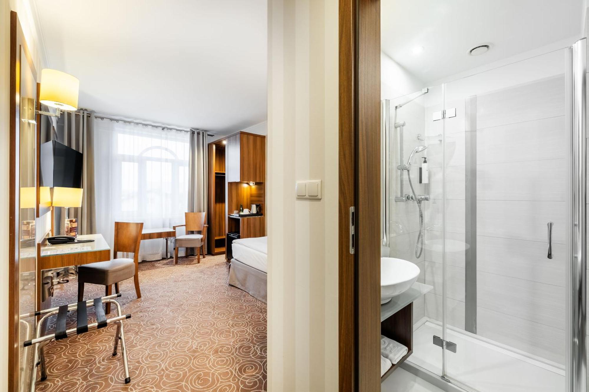Single Room