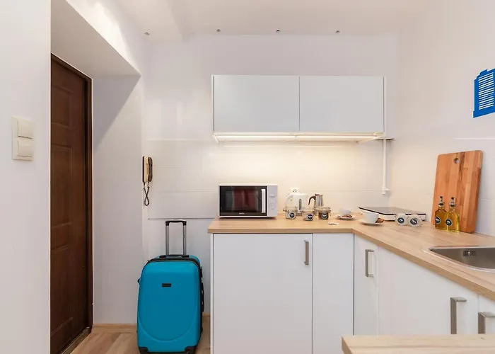 Haustierfreundliches Rent Like Home - Nowolipki 9A Warschau