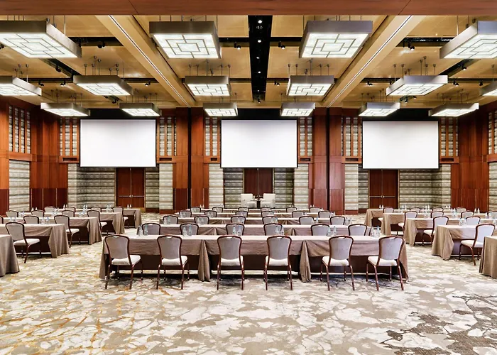 Hoteles de cinco estrellas en Varsovia 