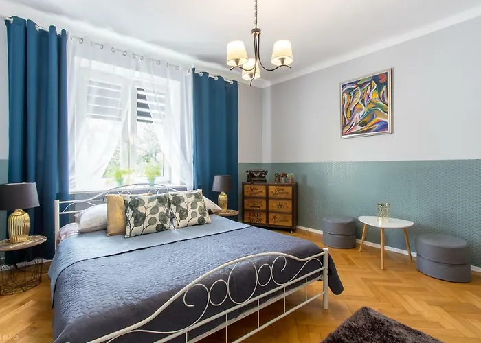 Boutique ClickTheFlat Apartment Chmielna 7 Warschau